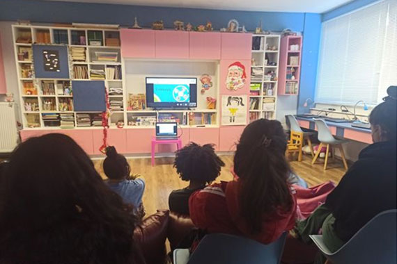 δια ζώσης ομιλία για το Διαδίκτυο